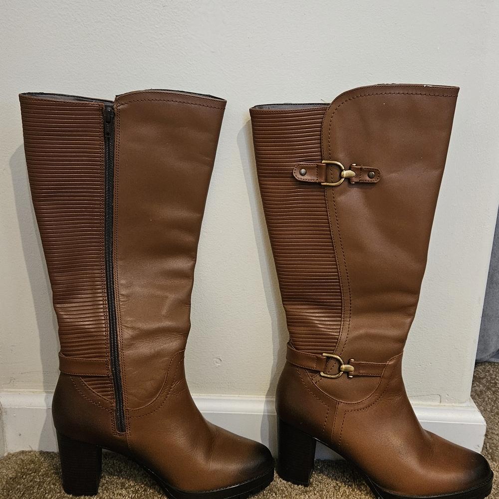 ANDREA FENZI Brown Heeled Boots with Polished Leather